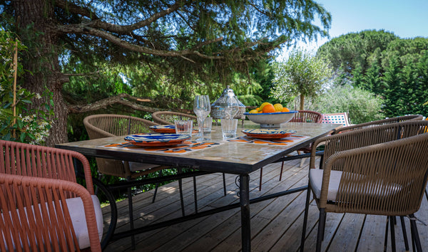 La table Bij, zellige beige, 12 personnes