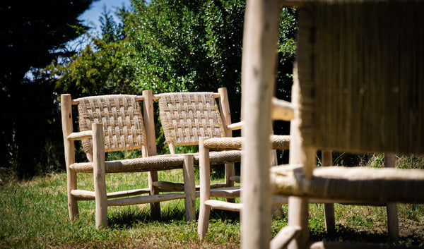 Le salon de jardin Tabia, bois naturel et doum